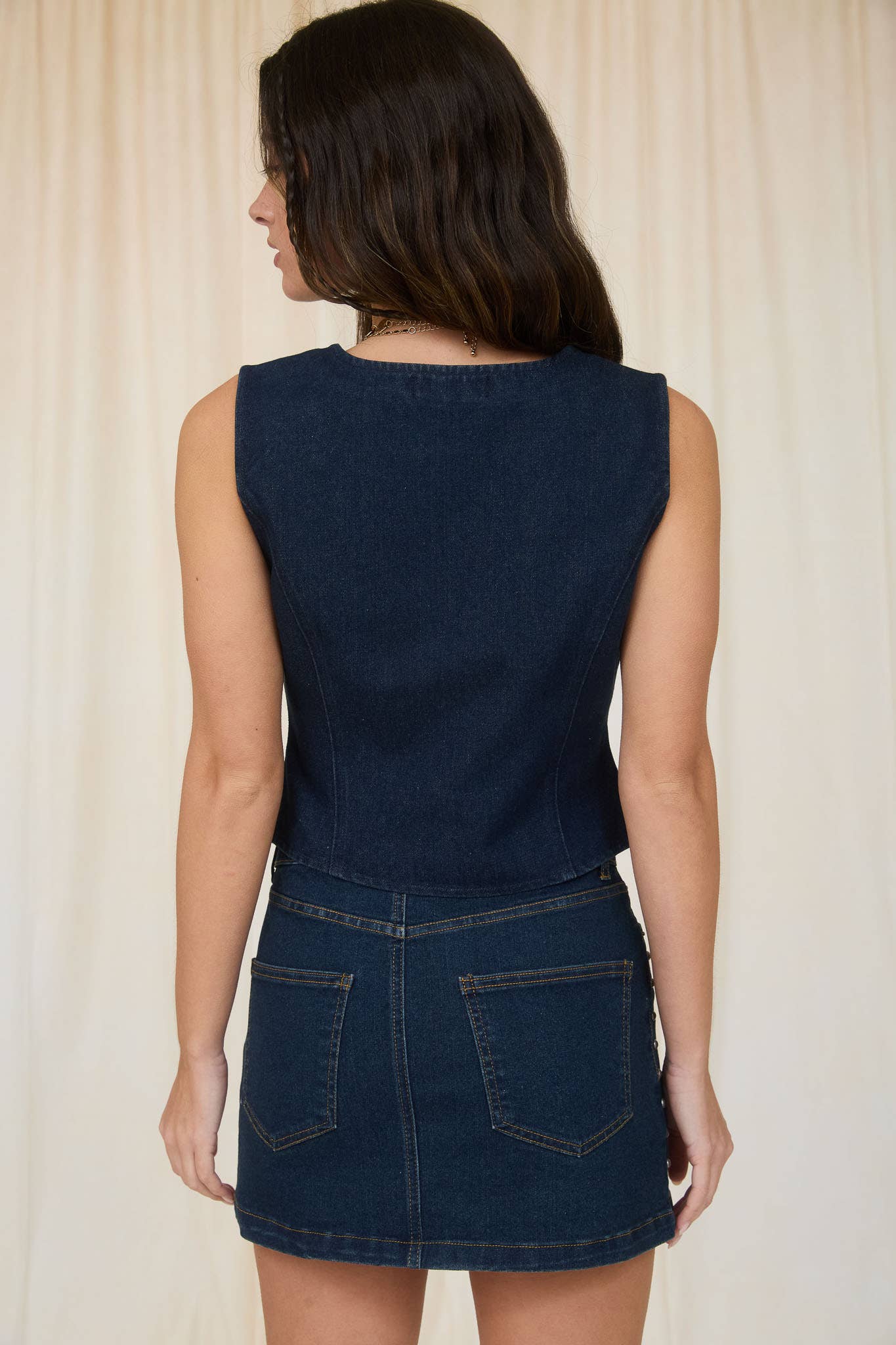 STUDED VEST